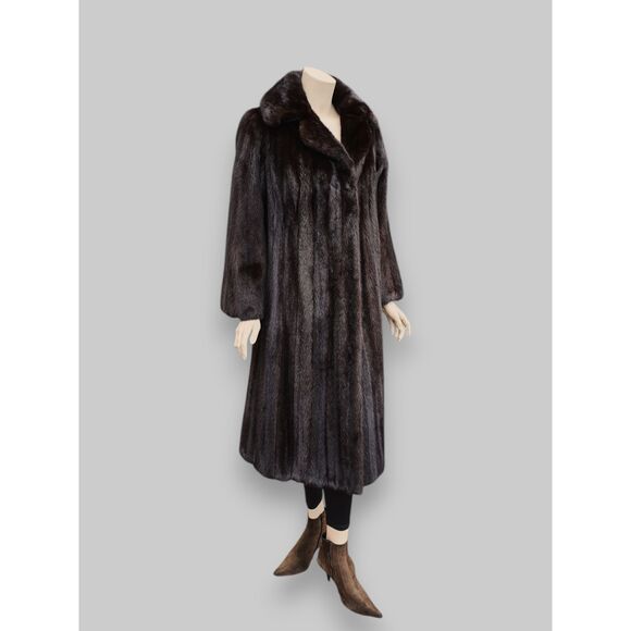 Vintage Ranch Mink Coat (Brown) -Medium - Picture 4 of 9